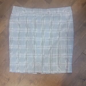 Cleo Gray Plaid Pencil Skirt